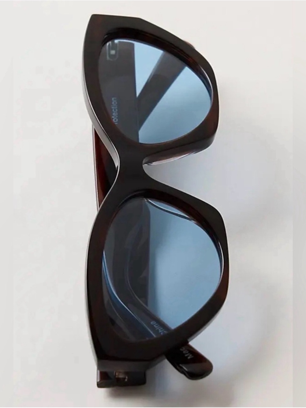 Free People NWT Linda Classic Cat Eye Polarized Tortoise Blue Polarized Sunglass - Picture 2 of 5
